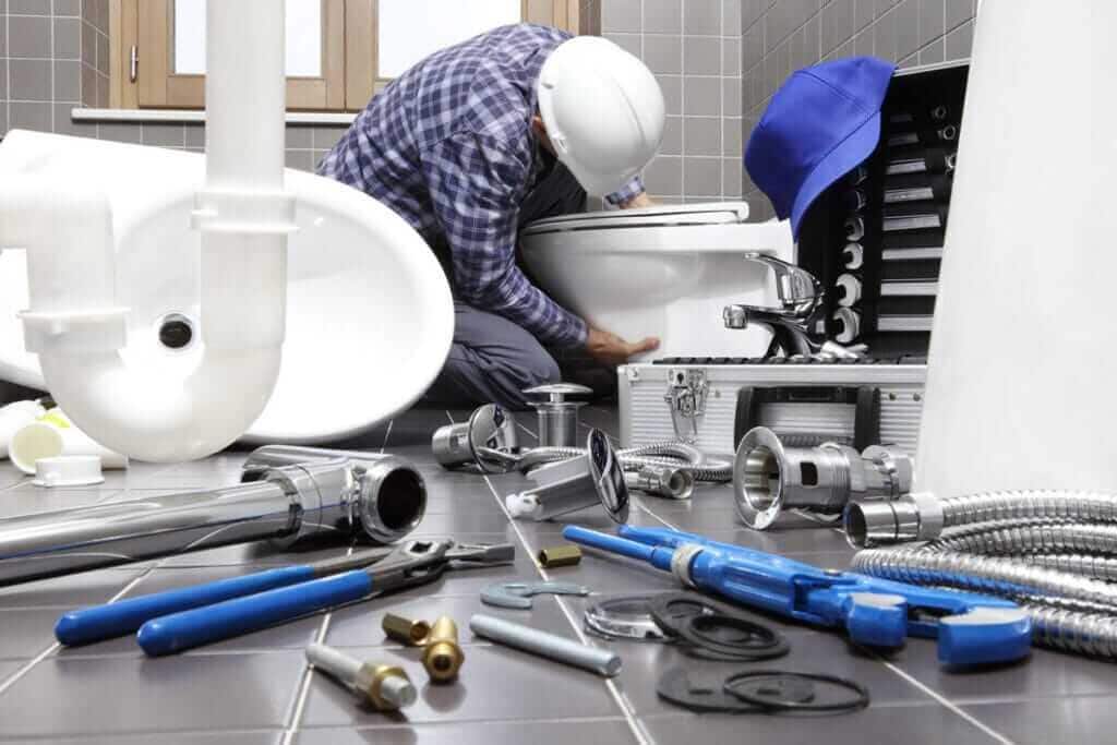 Plumbers in Laredo TX Can Help Homeowners With Many Issues